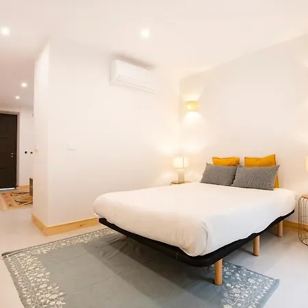 Graça Olival I - Centre Wifi * Lisboa