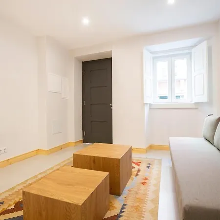 Graca Olival I - Centre Wifi Lägenhet *